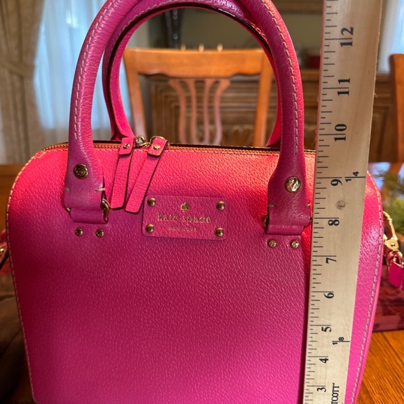 Kate Spade fuchsia purse - Picture 2 of 7